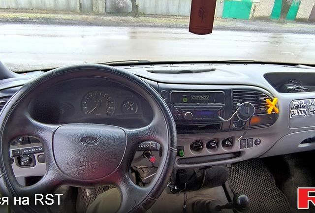 Белый Форд Транзит, объемом двигателя 2.5 л и пробегом 501 тыс. км за 3500 $, фото 5 на Automoto.ua