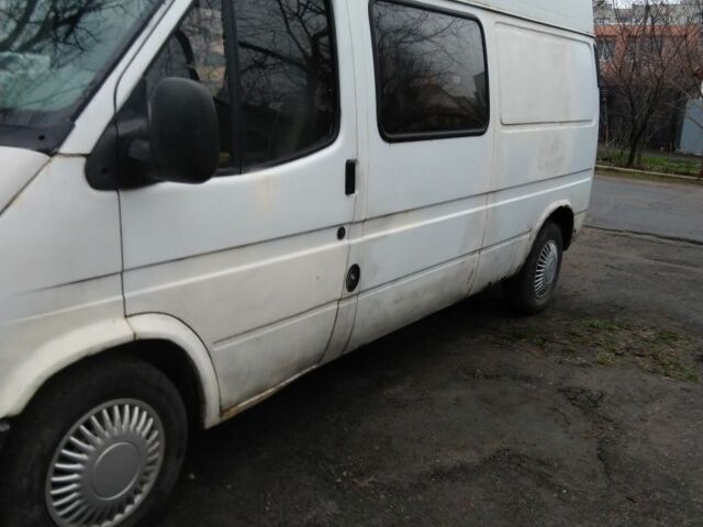 Белый Форд Транзит, объемом двигателя 2.5 л и пробегом 777 тыс. км за 1535 $, фото 8 на Automoto.ua