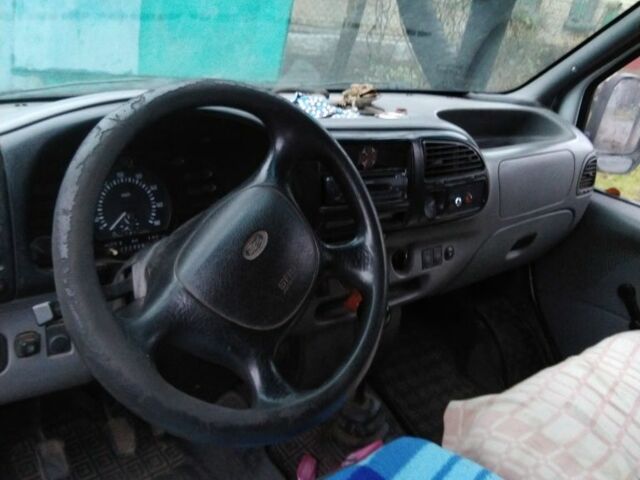 Белый Форд Транзит, объемом двигателя 2.5 л и пробегом 777 тыс. км за 1535 $, фото 6 на Automoto.ua