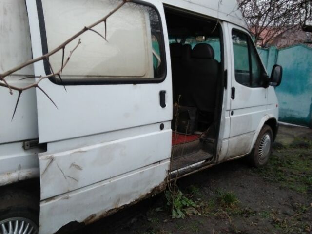 Белый Форд Транзит, объемом двигателя 2.5 л и пробегом 777 тыс. км за 1535 $, фото 3 на Automoto.ua