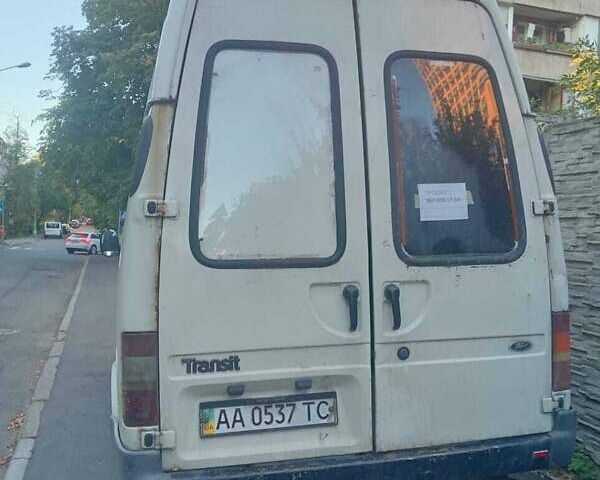 Форд Транзит 1998 у Києві на Automoto.ua Білий Форд Транзит, об'ємом двигуна 2.5 л та пробігом 250 тис. км за 2900 $, фото 12 на Automoto.ua