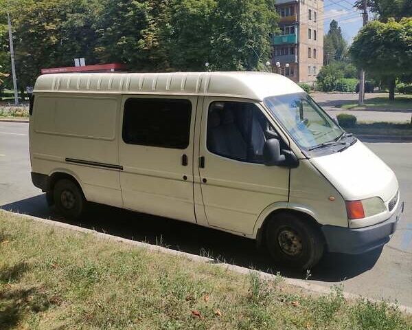 Белый Форд Транзит, объемом двигателя 2.5 л и пробегом 600 тыс. км за 2700 $, фото 6 на Automoto.ua