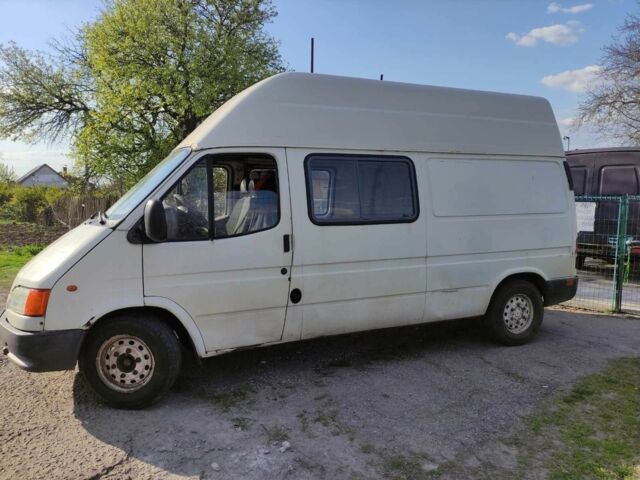 Білий Форд Транзит, об'ємом двигуна 2.5 л та пробігом 400 тис. км за 3000 $, фото 1 на Automoto.ua