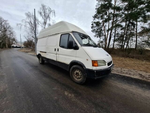 Белый Форд Транзит, объемом двигателя 2.5 л и пробегом 500 тыс. км за 2000 $, фото 5 на Automoto.ua