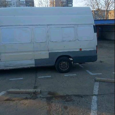Білий Форд Транзит, об'ємом двигуна 2.5 л та пробігом 400 тис. км за 2000 $, фото 2 на Automoto.ua