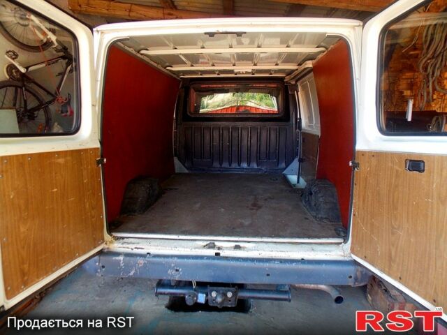 Білий Форд Транзит, об'ємом двигуна 2.5 л та пробігом 280 тис. км за 3500 $, фото 8 на Automoto.ua