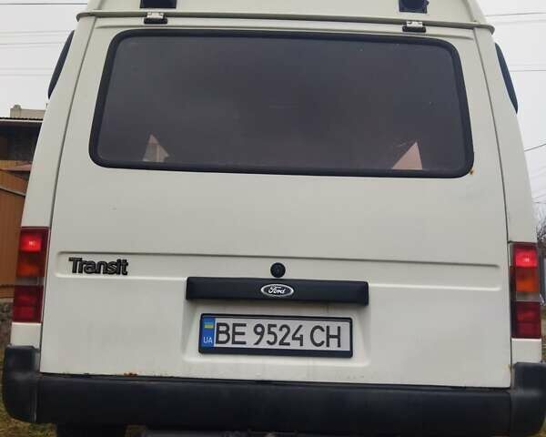 Белый Форд Транзит, объемом двигателя 2.5 л и пробегом 357 тыс. км за 3800 $, фото 5 на Automoto.ua