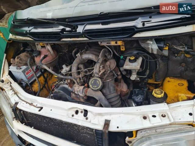 Білий Форд Транзит, об'ємом двигуна 2.5 л та пробігом 290 тис. км за 1400 $, фото 2 на Automoto.ua