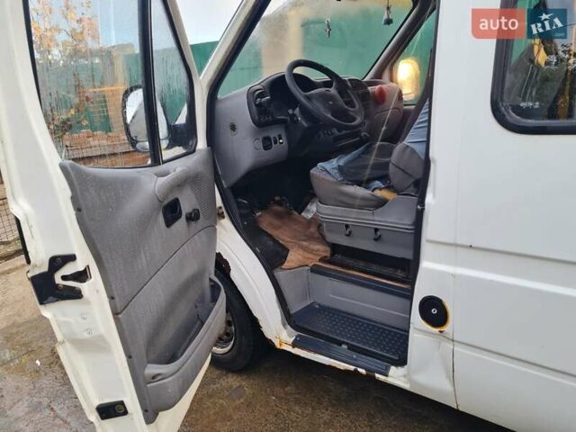 Білий Форд Транзит, об'ємом двигуна 2.5 л та пробігом 290 тис. км за 1400 $, фото 14 на Automoto.ua