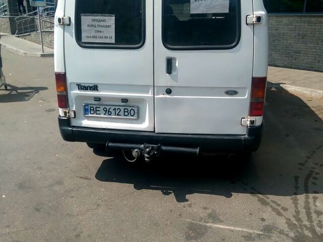 Белый Форд Транзит, объемом двигателя 2.5 л и пробегом 200 тыс. км за 3500 $, фото 3 на Automoto.ua