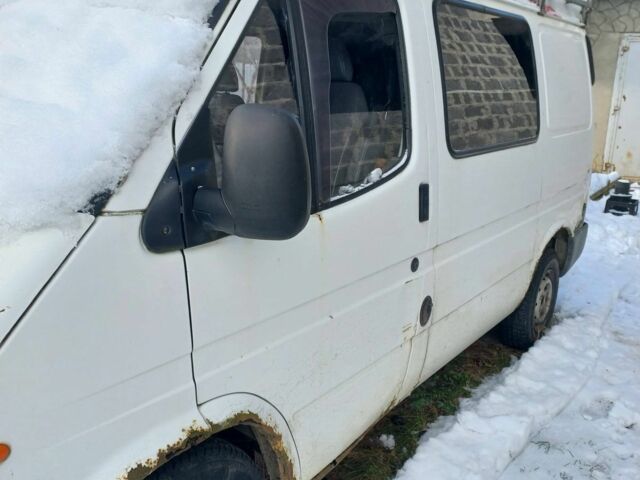 Білий Форд Транзит, об'ємом двигуна 2.5 л та пробігом 390 тис. км за 1522 $, фото 3 на Automoto.ua