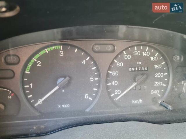 Білий Форд Транзит, об'ємом двигуна 2.5 л та пробігом 290 тис. км за 1400 $, фото 10 на Automoto.ua