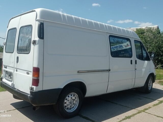 Білий Форд Транзит, об'ємом двигуна 2.5 л та пробігом 100 тис. км за 2100 $, фото 4 на Automoto.ua