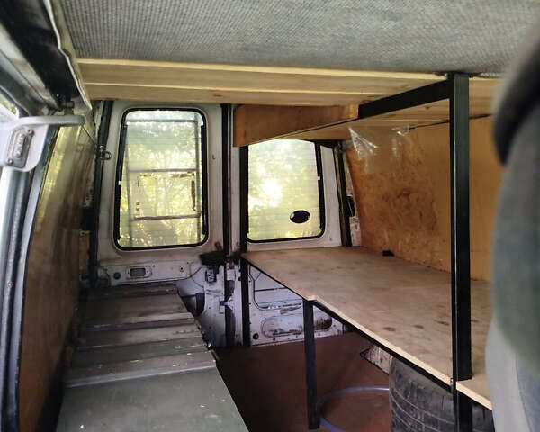 Білий Форд Транзит, об'ємом двигуна 2.5 л та пробігом 513 тис. км за 3500 $, фото 7 на Automoto.ua