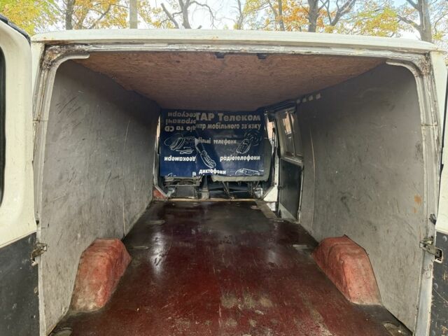 Білий Форд Транзит, об'ємом двигуна 2.5 л та пробігом 400 тис. км за 2100 $, фото 5 на Automoto.ua