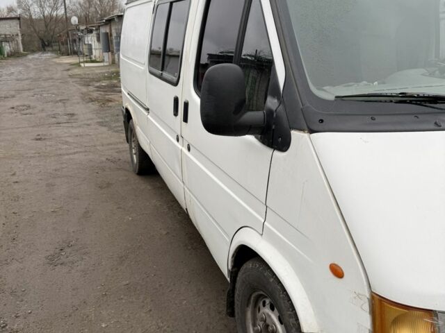 Білий Форд Транзит, об'ємом двигуна 2.5 л та пробігом 700 тис. км за 3500 $, фото 3 на Automoto.ua
