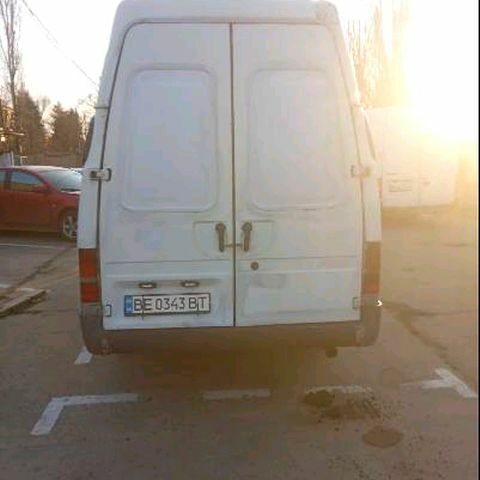 Білий Форд Транзит, об'ємом двигуна 2.5 л та пробігом 400 тис. км за 2000 $, фото 1 на Automoto.ua