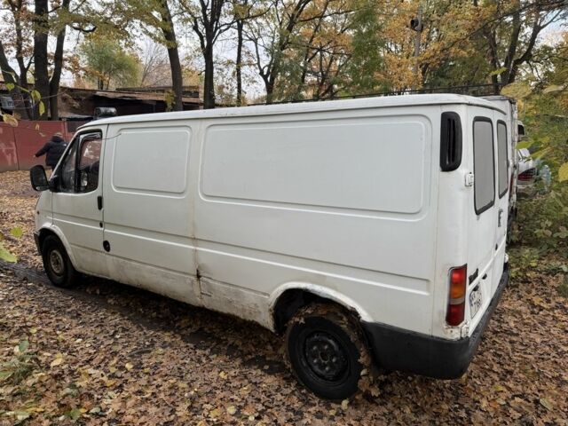 Білий Форд Транзит, об'ємом двигуна 2.5 л та пробігом 400 тис. км за 2100 $, фото 3 на Automoto.ua