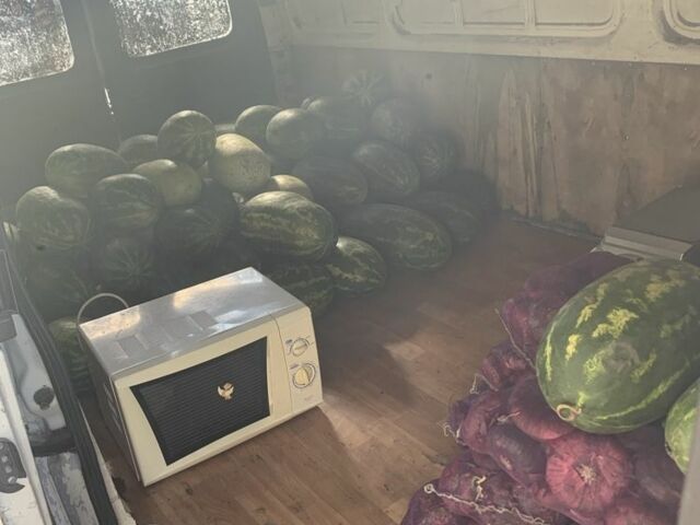 Белый Форд Транзит, объемом двигателя 2.5 л и пробегом 300 тыс. км за 2700 $, фото 5 на Automoto.ua