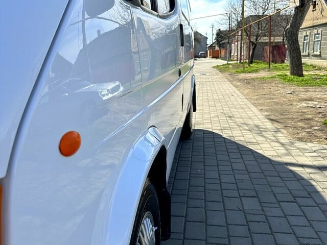Білий Форд Транзит, об'ємом двигуна 2.5 л та пробігом 390 тис. км за 5450 $, фото 5 на Automoto.ua