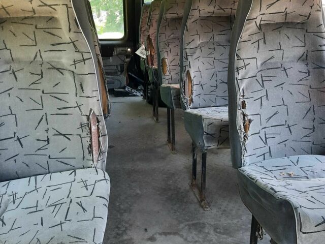 Білий Форд Транзит, об'ємом двигуна 2.2 л та пробігом 1000 тис. км за 382 $, фото 5 на Automoto.ua