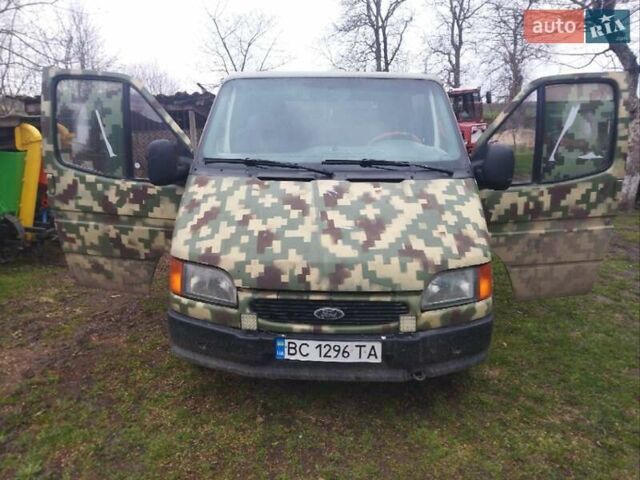 Білий Форд Транзит, об'ємом двигуна 2.5 л та пробігом 425 тис. км за 2900 $, фото 4 на Automoto.ua