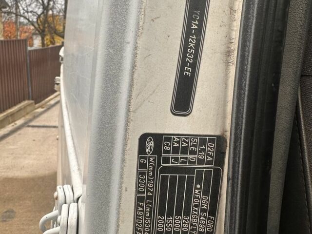 Белый Форд Транзит, объемом двигателя 2.5 л и пробегом 350 тыс. км за 3574 $, фото 7 на Automoto.ua