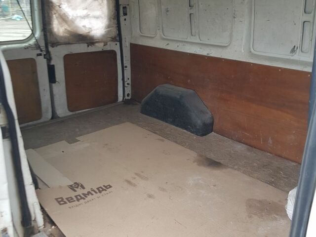 Білий Форд Транзит, об'ємом двигуна 2 л та пробігом 260 тис. км за 3101 $, фото 5 на Automoto.ua