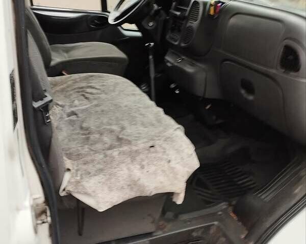 Белый Форд Транзит, объемом двигателя 2.4 л и пробегом 500 тыс. км за 5000 $, фото 9 на Automoto.ua