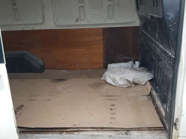 Білий Форд Транзит, об'ємом двигуна 2 л та пробігом 260 тис. км за 3101 $, фото 4 на Automoto.ua