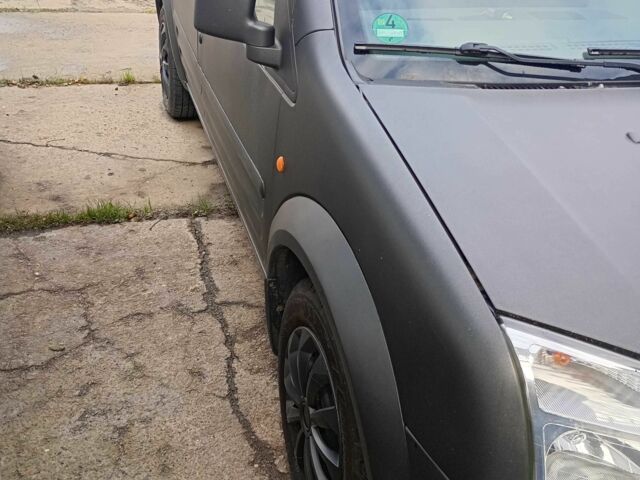 Білий Форд Транзит, об'ємом двигуна 1.8 л та пробігом 360 тис. км за 1900 $, фото 3 на Automoto.ua