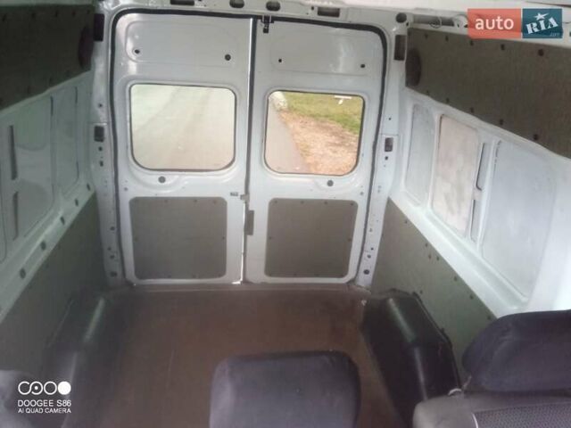 Белый Форд Транзит, объемом двигателя 2 л и пробегом 423 тыс. км за 4800 $, фото 10 на Automoto.ua