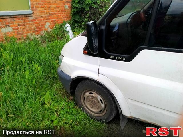 Белый Форд Транзит, объемом двигателя 2 л и пробегом 370 тыс. км за 2400 $, фото 9 на Automoto.ua