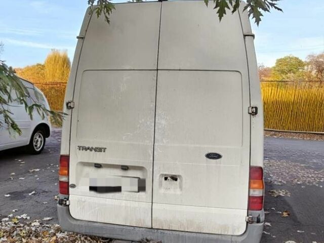 Белый Форд Транзит, объемом двигателя 2 л и пробегом 300 тыс. км за 3000 $, фото 1 на Automoto.ua