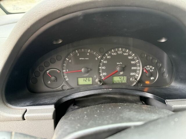 Белый Форд Транзит, объемом двигателя 1.8 л и пробегом 269 тыс. км за 2700 $, фото 6 на Automoto.ua