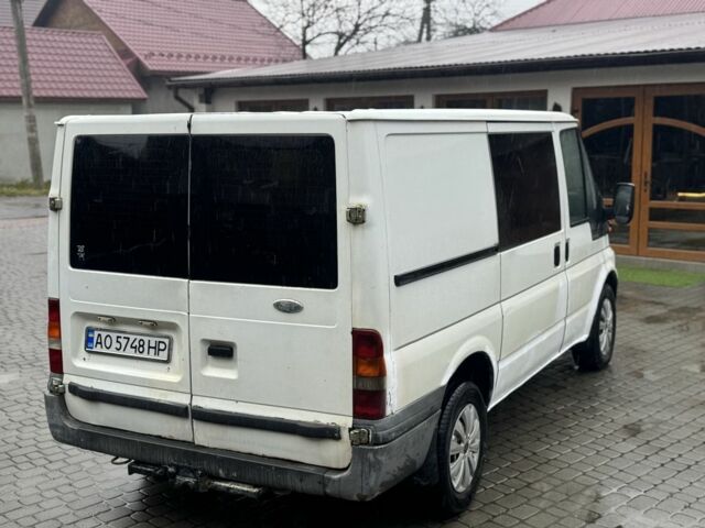 Белый Форд Транзит, объемом двигателя 2 л и пробегом 400 тыс. км за 2350 $, фото 3 на Automoto.ua