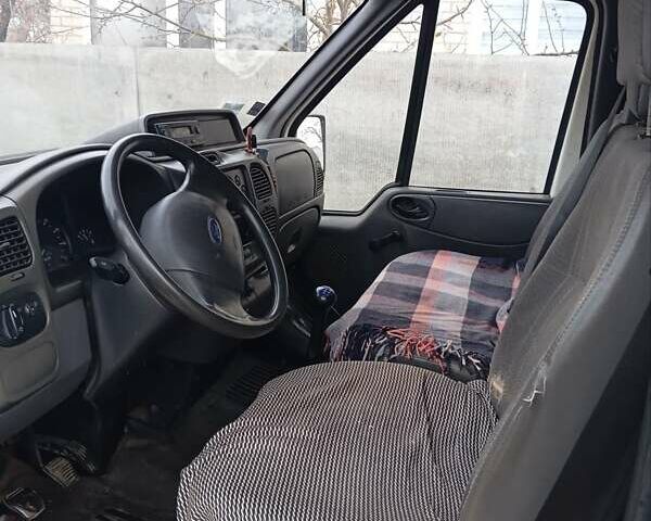 Белый Форд Транзит, объемом двигателя 0 л и пробегом 300 тыс. км за 3300 $, фото 4 на Automoto.ua