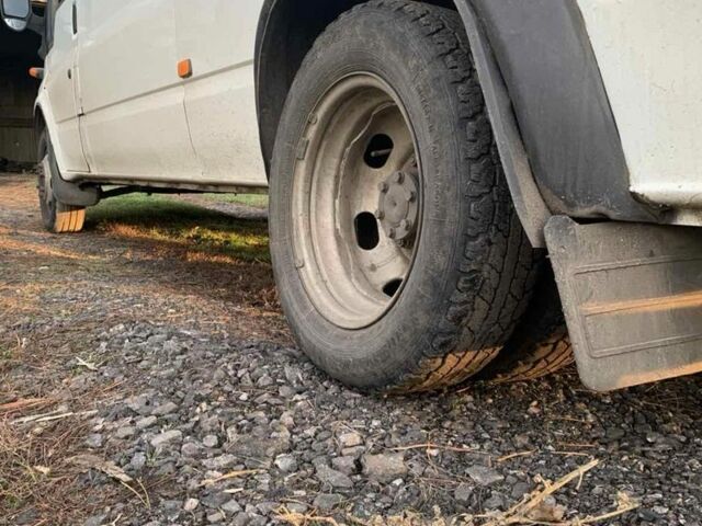 Білий Форд Транзит, об'ємом двигуна 0 л та пробігом 300 тис. км за 6200 $, фото 2 на Automoto.ua