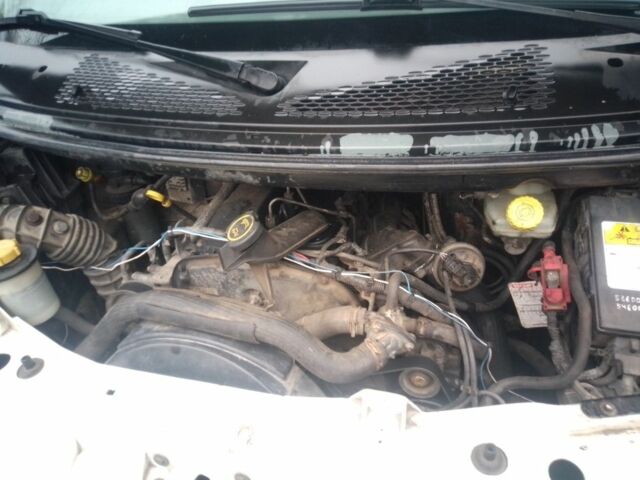 Белый Форд Транзит, объемом двигателя 2.4 л и пробегом 340 тыс. км за 3000 $, фото 7 на Automoto.ua