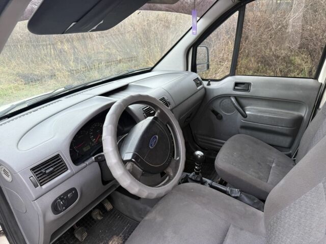 Белый Форд Транзит, объемом двигателя 1.8 л и пробегом 269 тыс. км за 2700 $, фото 5 на Automoto.ua