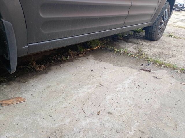 Білий Форд Транзит, об'ємом двигуна 1.8 л та пробігом 360 тис. км за 1900 $, фото 6 на Automoto.ua