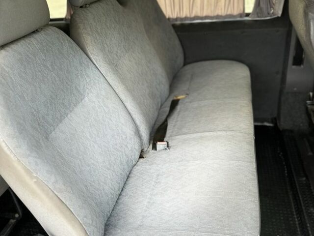 Білий Форд Транзит, об'ємом двигуна 2 л та пробігом 300 тис. км за 4499 $, фото 12 на Automoto.ua