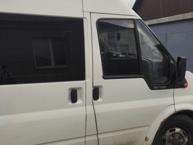 Белый Форд Транзит, объемом двигателя 0 л и пробегом 400 тыс. км за 5000 $, фото 2 на Automoto.ua