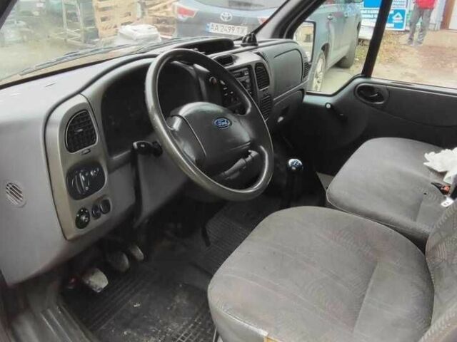 Белый Форд Транзит, объемом двигателя 2 л и пробегом 568 тыс. км за 3192 $, фото 8 на Automoto.ua