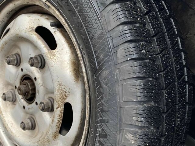 Белый Форд Транзит, объемом двигателя 2 л и пробегом 180 тыс. км за 3250 $, фото 11 на Automoto.ua