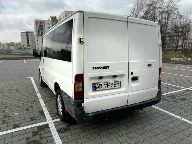 Білий Форд Транзит, об'ємом двигуна 2 л та пробігом 300 тис. км за 4499 $, фото 5 на Automoto.ua