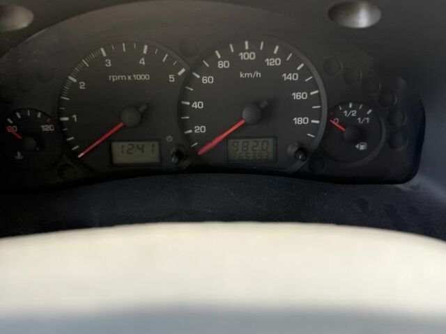 Белый Форд Транзит, объемом двигателя 2 л и пробегом 265 тыс. км за 5300 $, фото 6 на Automoto.ua