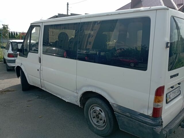 Белый Форд Транзит, объемом двигателя 2 л и пробегом 385 тыс. км за 1800 $, фото 1 на Automoto.ua