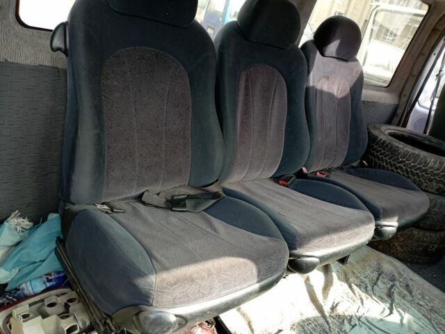 Белый Форд Транзит, объемом двигателя 2 л и пробегом 385 тыс. км за 1800 $, фото 5 на Automoto.ua