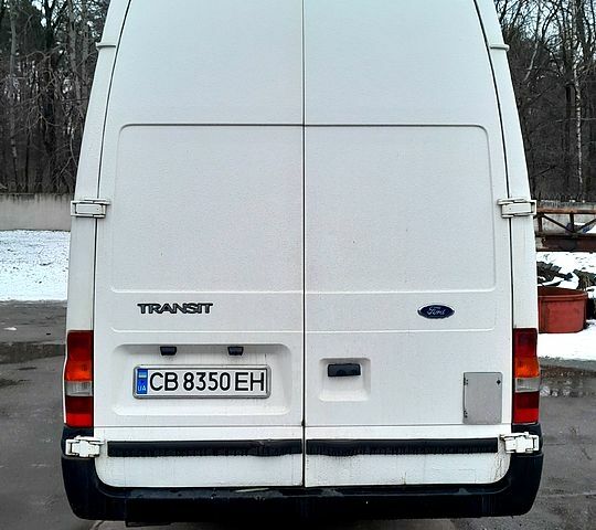 Белый Форд Транзит, объемом двигателя 2.4 л и пробегом 370 тыс. км за 9500 $, фото 1 на Automoto.ua
